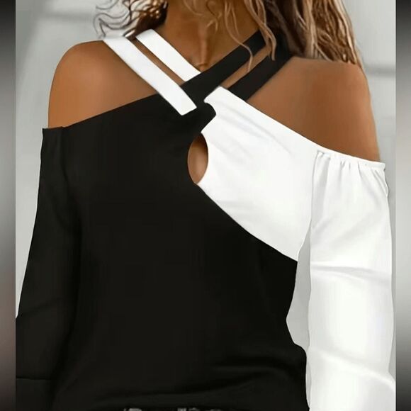 Black and white cold shoulder long sleeve crisscross top. NWOT says 2x but its a - Picture 6 of 7